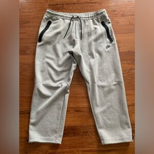 Nike Tech Pants, men’s 3XL